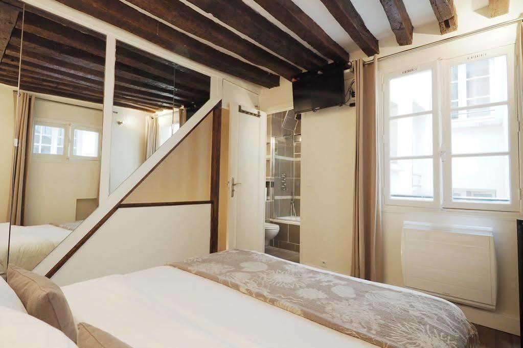 Louvre Parisian Duplex Exterior foto